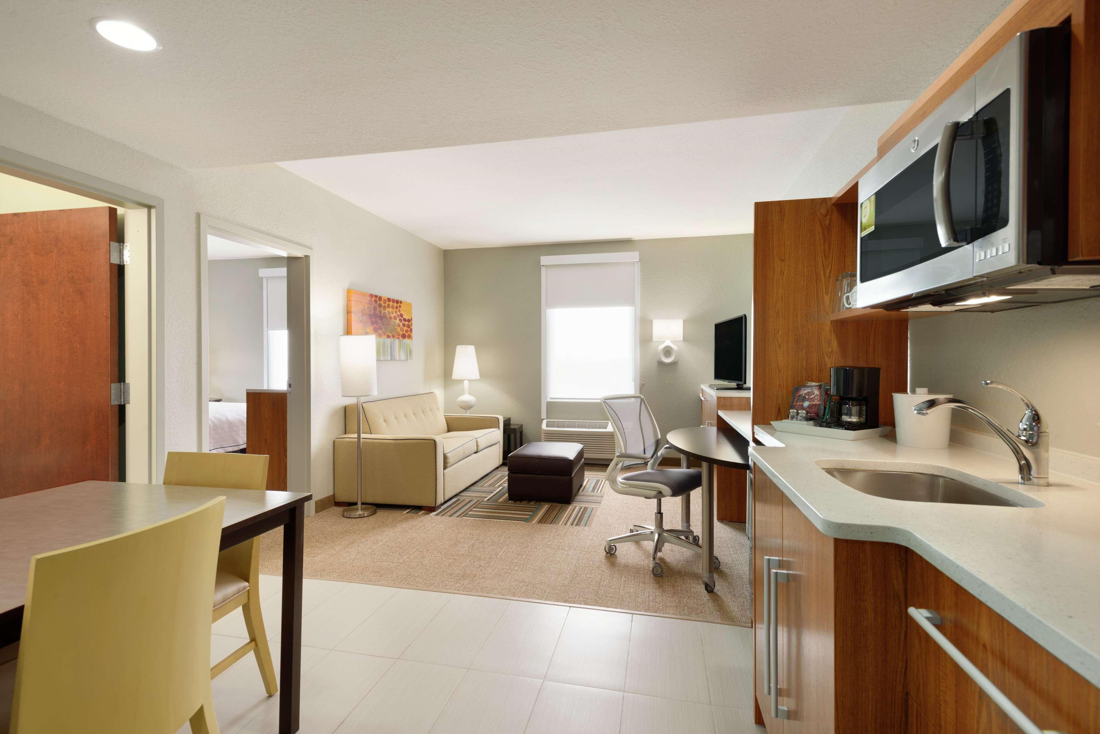 Home2 Suites By Hilton Florida City Exteriör bild
